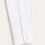white cotton poplin shirt sleeve detail close up